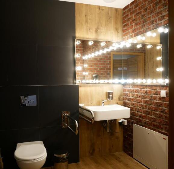 住宿加早餐 Przystanek Roszków Noclegi I Restauracja