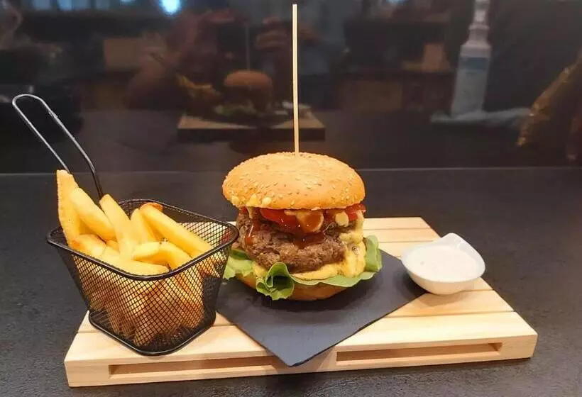 ベッドアンドブレックファースト Przystanek Roszków  Noclegi I Restauracja