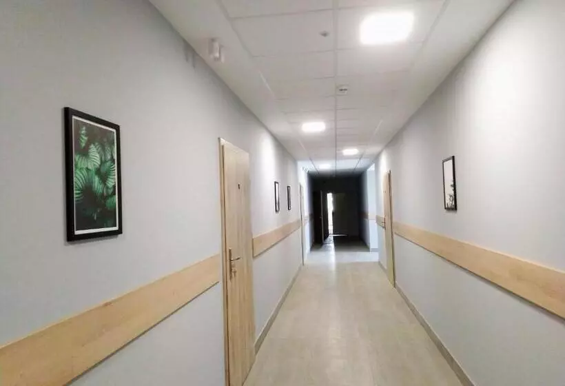 ベッドアンドブレックファースト Przystanek Roszków  Noclegi I Restauracja