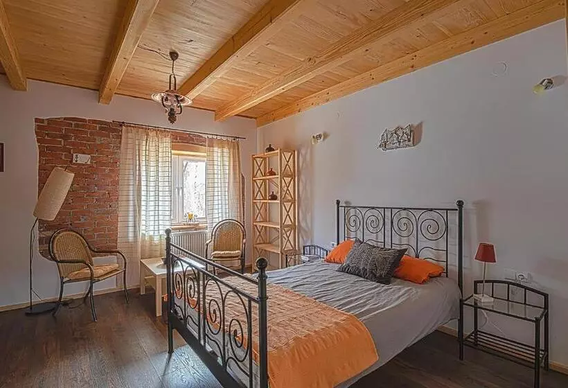 Aamiaismajoitus (B&B) Siedlisko Zakucie