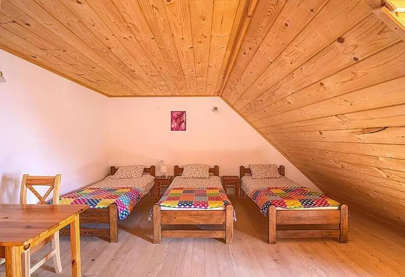 Aamiaismajoitus (B&B) Siedlisko Zakucie