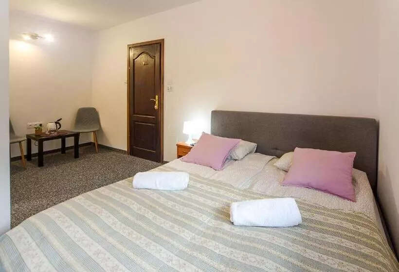 ベッドアンドブレックファースト Willa Jawor