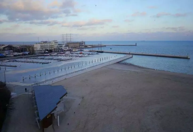 Hostel Marina