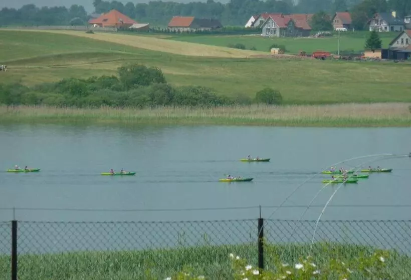 ホテル Agroturystyka Nad Wielkim Szelągiem