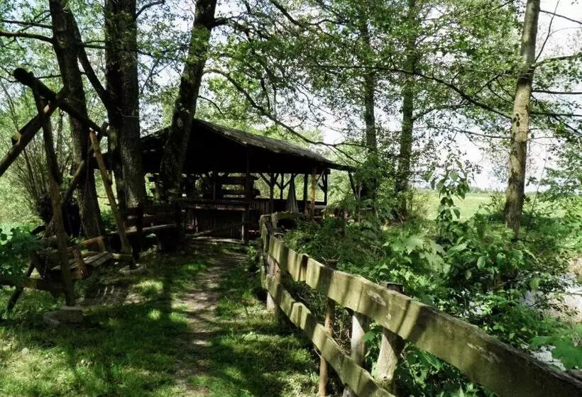 Hotelli Agroturystyka Pod Złotą Rybką