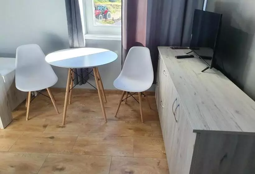 ホテル Hostel Agma