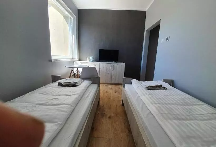 ホテル Hostel Agma