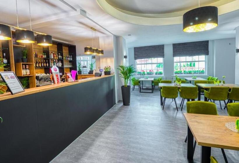 Отель Kryształ