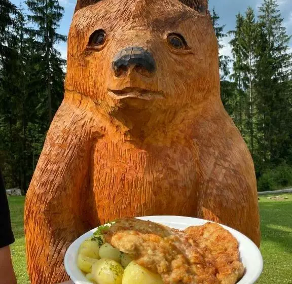 ホテル Olza Karczma I Pokoje