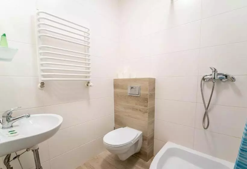 هتل Przystań Warmia