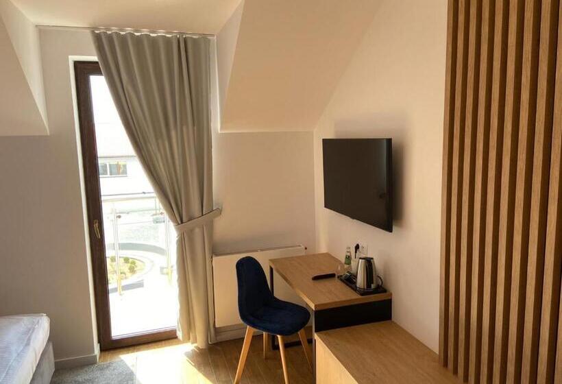 בית מלון כפרי Sebory