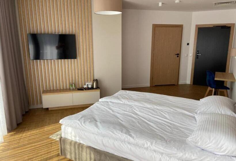 בית מלון כפרי Sebory