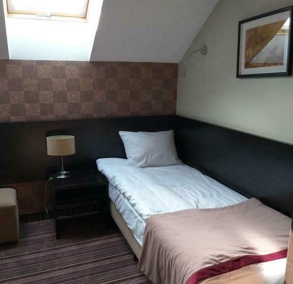 ホテル Weranda åopuszno