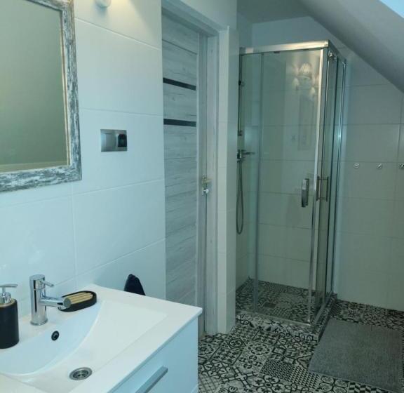 פנסיון Villove Domy Spa