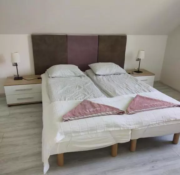 ペンション Villove Domy Spa