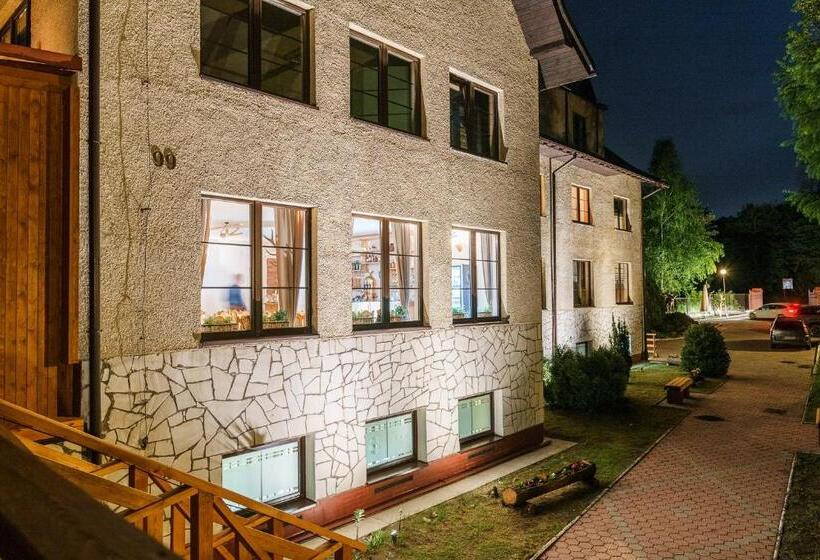 Пансион Złoty Jeleń   Restauracja I Dom Gościnny
