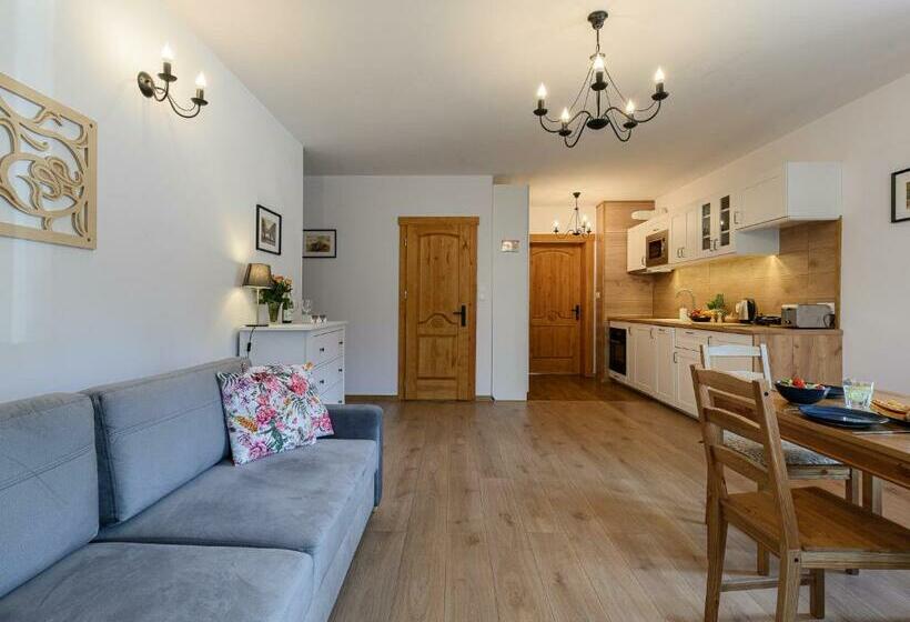 Visitzakopane   Willa Jakubówka