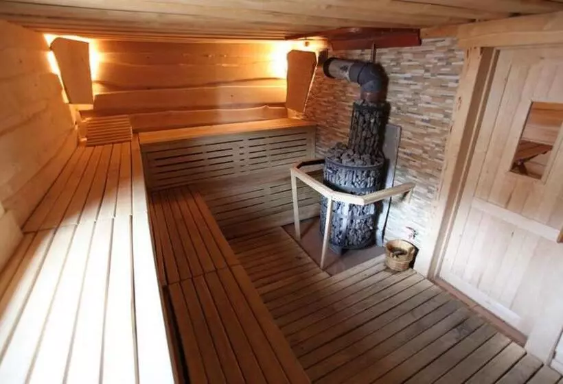 Retkeilymaja Gościniec Pod Strzechą