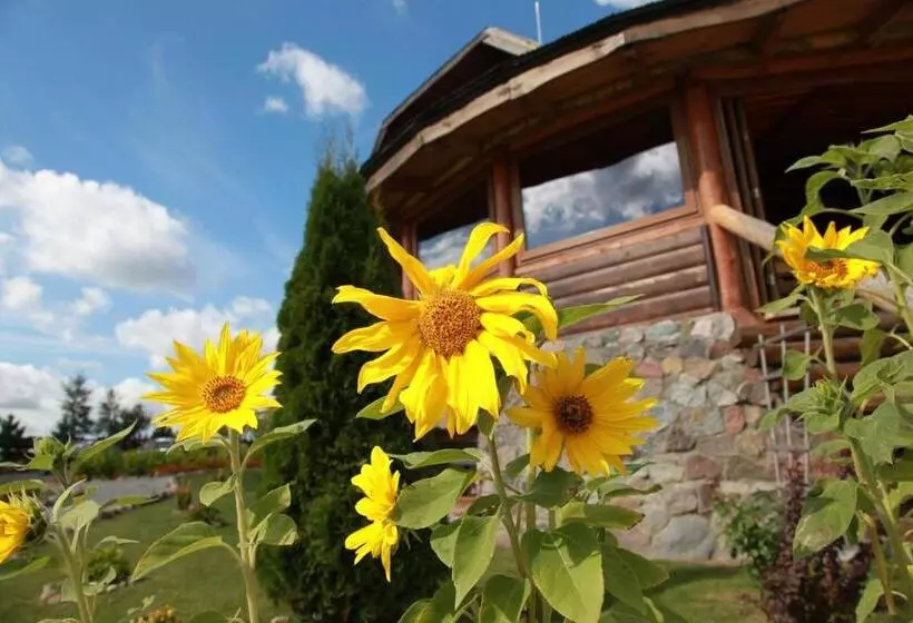 Retkeilymaja Gościniec Pod Strzechą