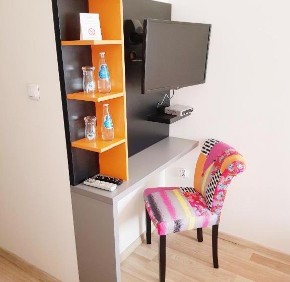 호스텔 I Restauracja Pod Skałą Jasło