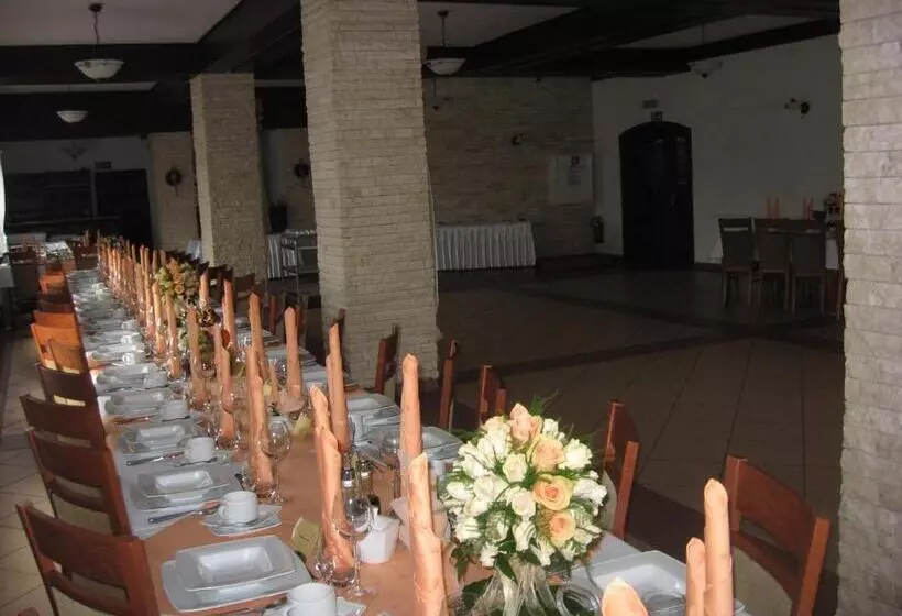 ユースホステル Zajazd Idylla