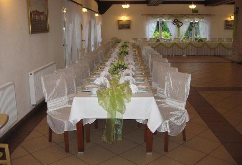 ユースホステル Zajazd Idylla