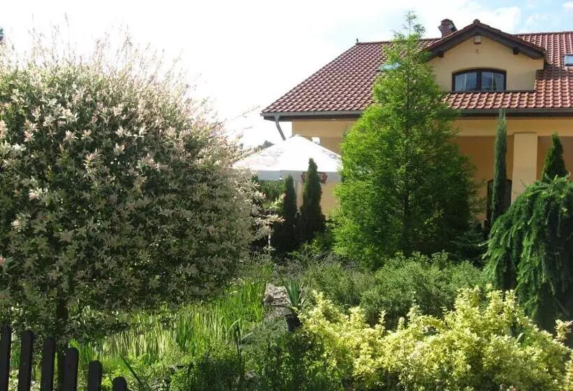 ユースホステル Zajazd Idylla