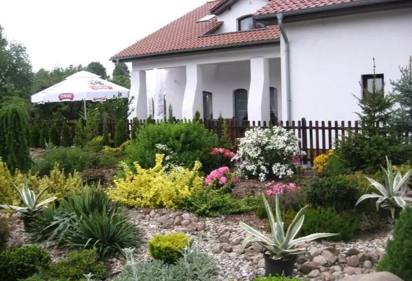 ユースホステル Zajazd Idylla