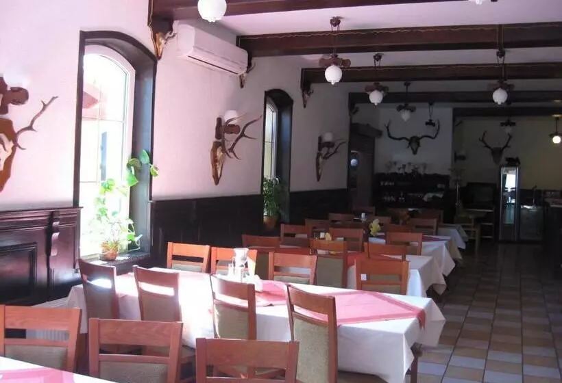 ユースホステル Zajazd Idylla