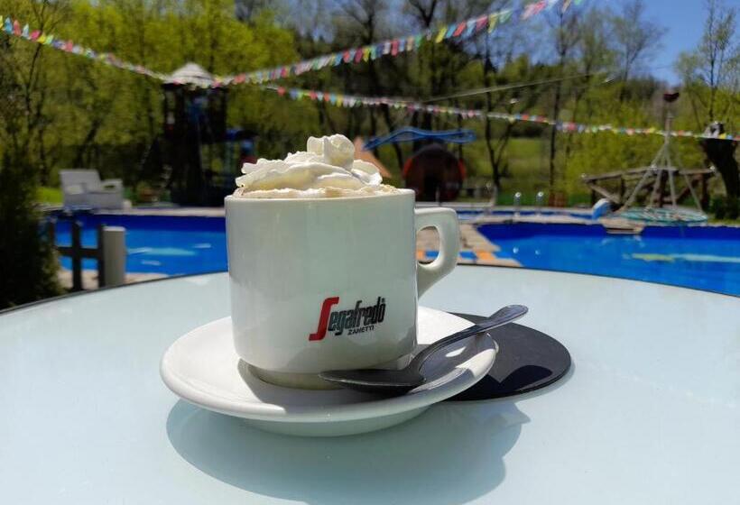 ユースホステル Zajazd Pod Chmurką