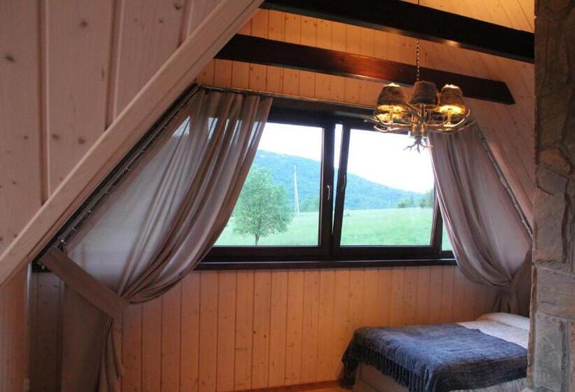 Bed and Breakfast Dom Malowany