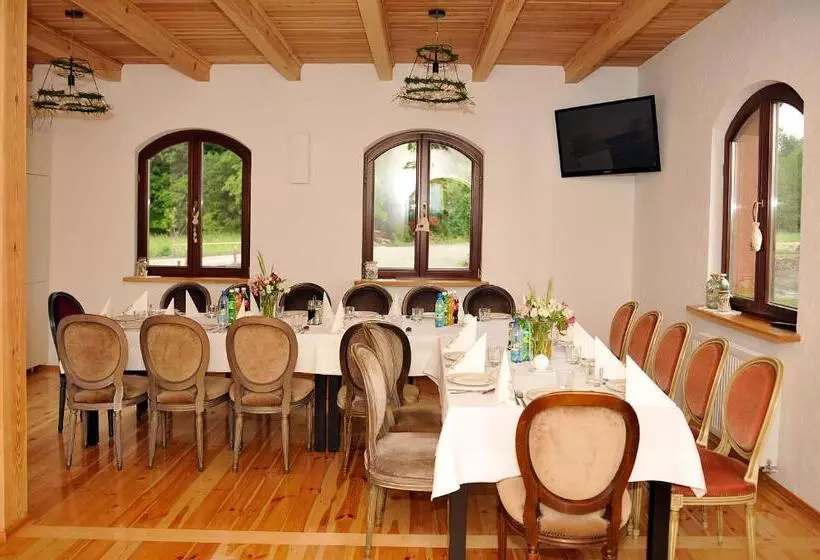 Aamiaismajoitus (B&B) Dom Nad Rozlewiskiem