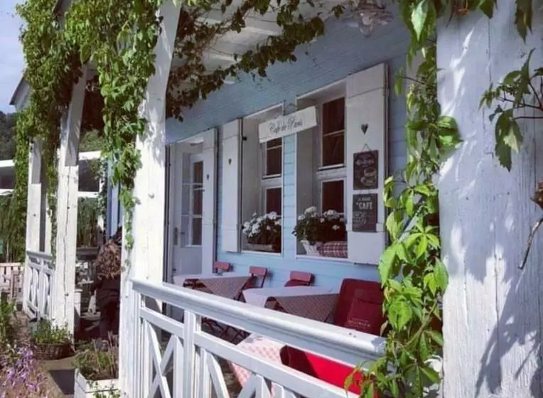 Aamiaismajoitus (B&B) Fregata