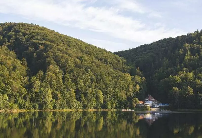 Aamiaismajoitus (B&B) Fregata