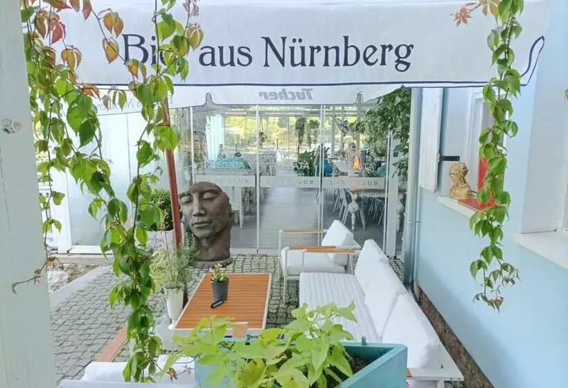 Aamiaismajoitus (B&B) Fregata