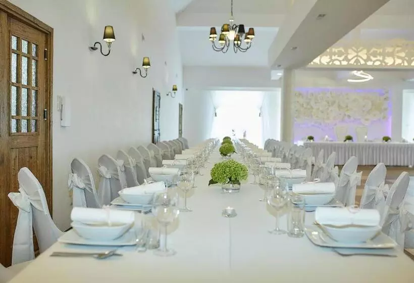 ベッドアンドブレックファースト Karczma Biesiadna