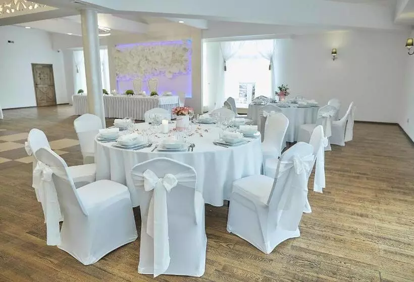 ベッドアンドブレックファースト Karczma Biesiadna