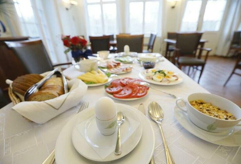 مبيت وإفطار Leśniczówka Nibork