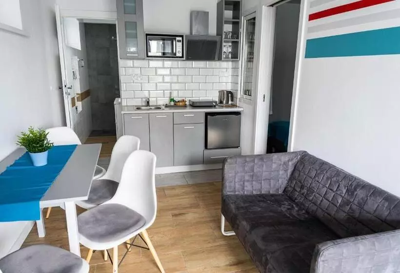 Aamiaismajoitus (B&B) Marinas Rewa