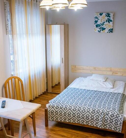 Bed and Breakfast Pokoje Gościnne U Meresa