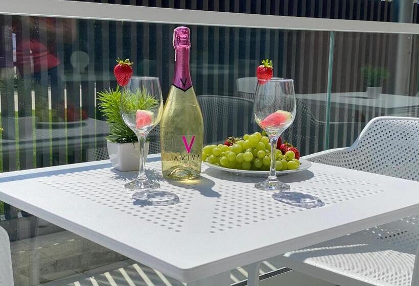 צימר Savana Resort Mielno