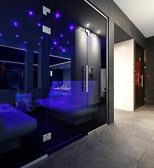 צימר Savana Resort Mielno