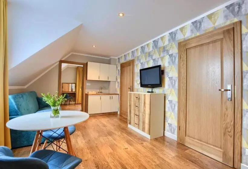 تختخواب و صبحانه Spa & Resort Bukowiec