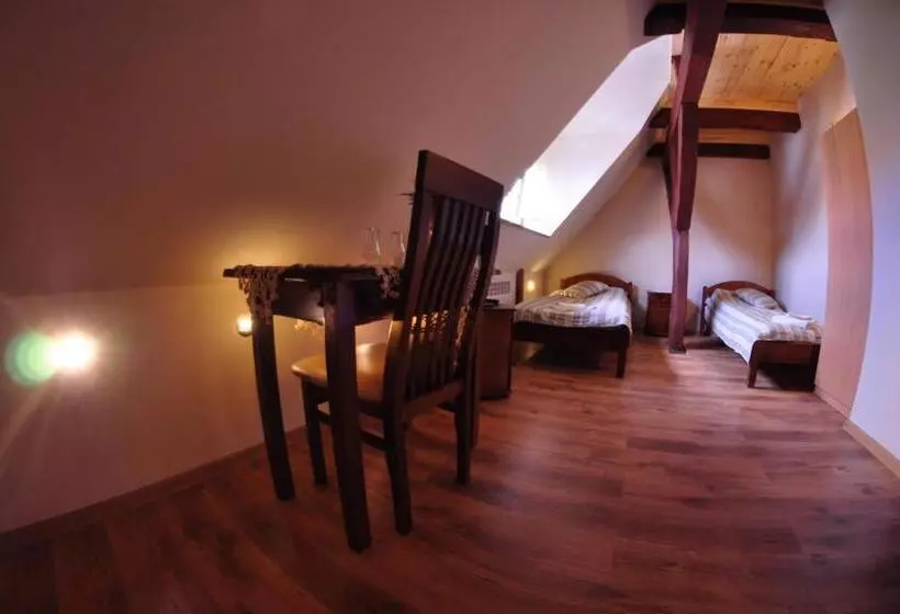 Aamiaismajoitus (B&B) Stary Spichrz Kawiarnia & Noclegi