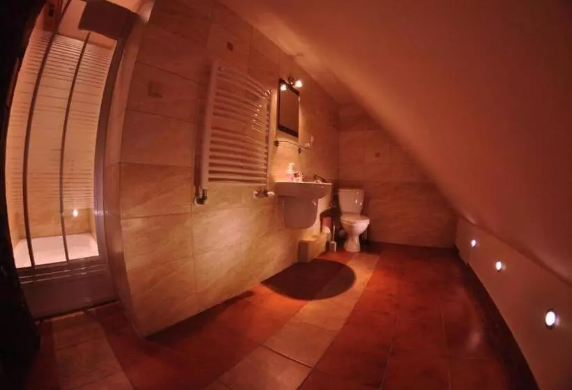 Aamiaismajoitus (B&B) Stary Spichrz Kawiarnia & Noclegi