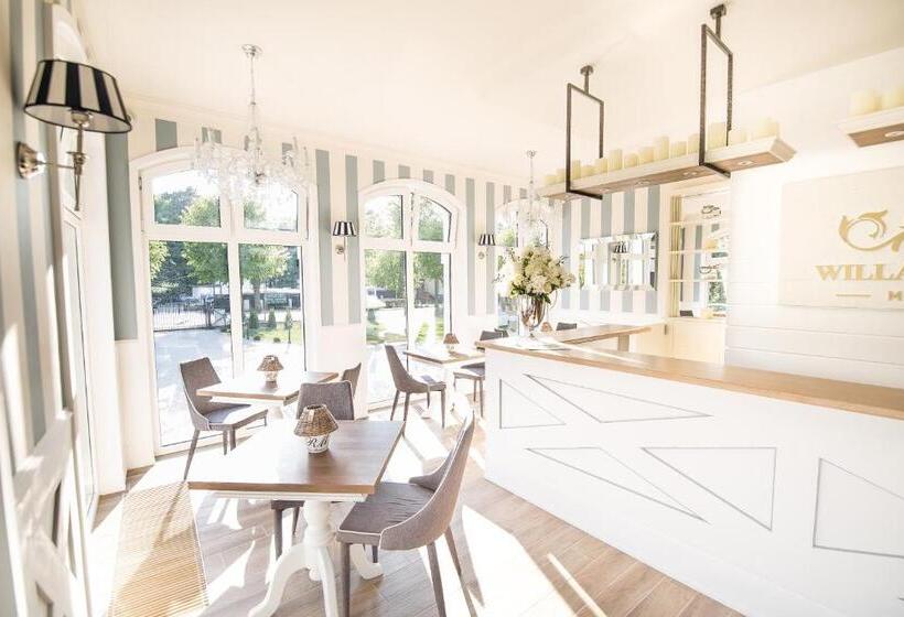 צימר Willa Legenda Hotel Adults Only