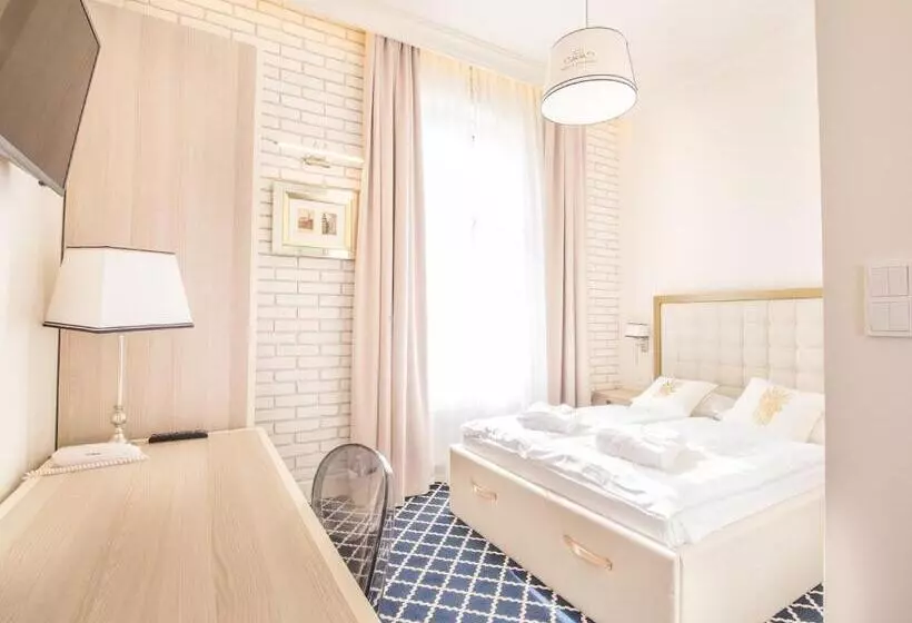 تختخواب و صبحانه Willa Legenda Hotel Adults Only