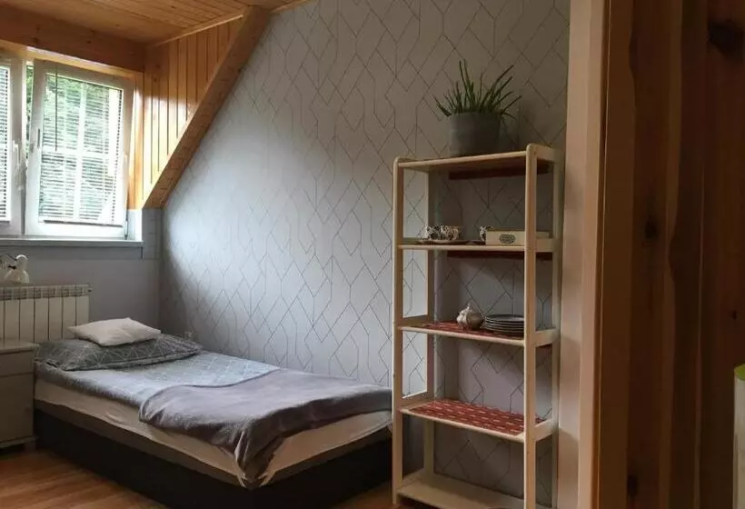 ホテル Agroturystyka Leśny Zakątek