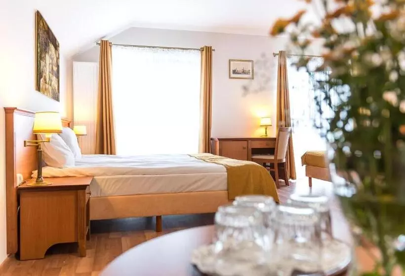 Hotelli Airpark Balice