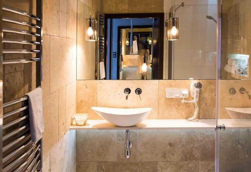 호텔 Białowieski Conference, Wellness & Spa